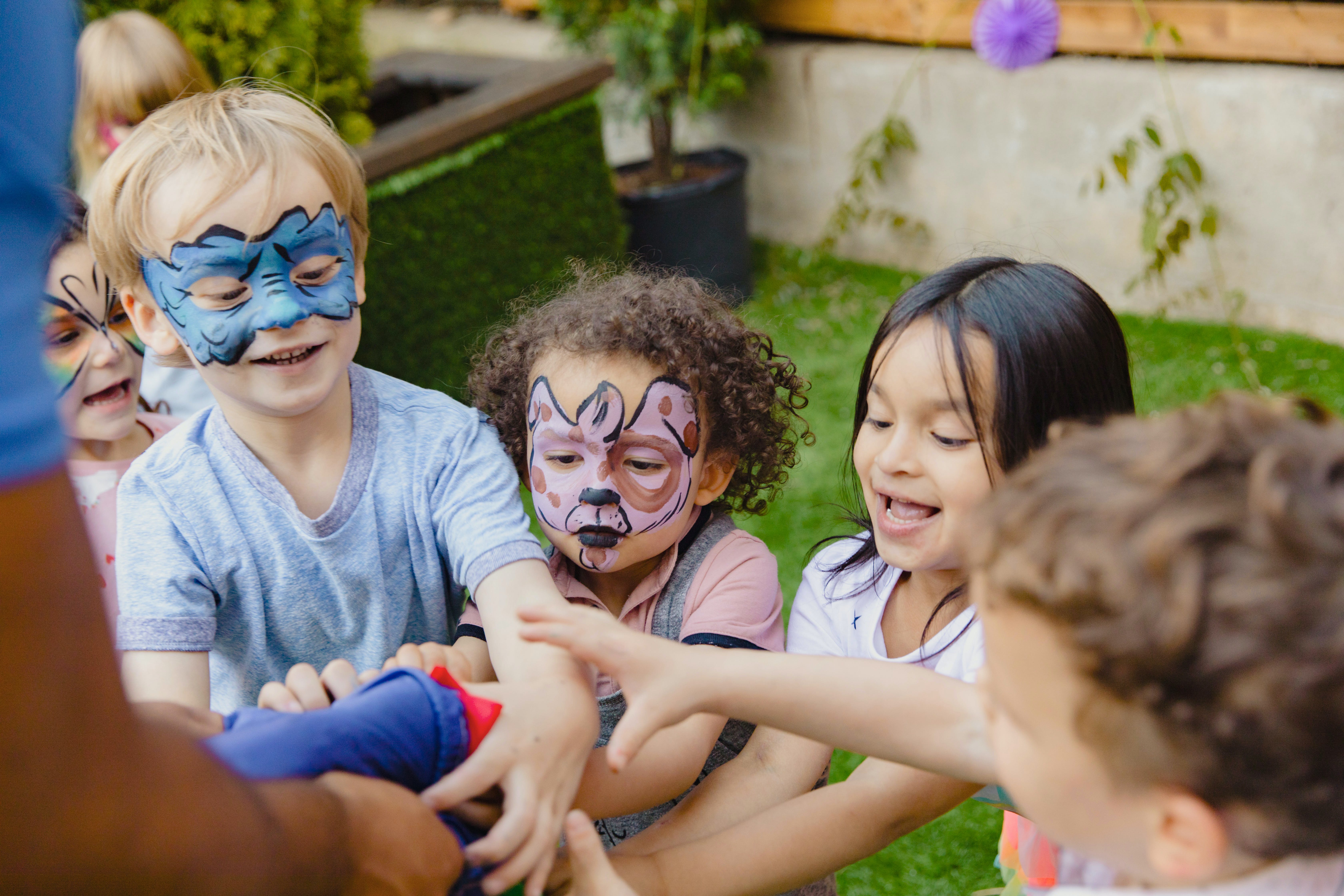  Verander je kinderfeestje in een sprookje met deze schminkideeën